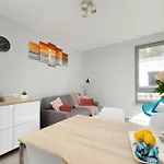 Grunwaldzka 12 B22 - Easy-rent - 50m Od Plazy Apartman